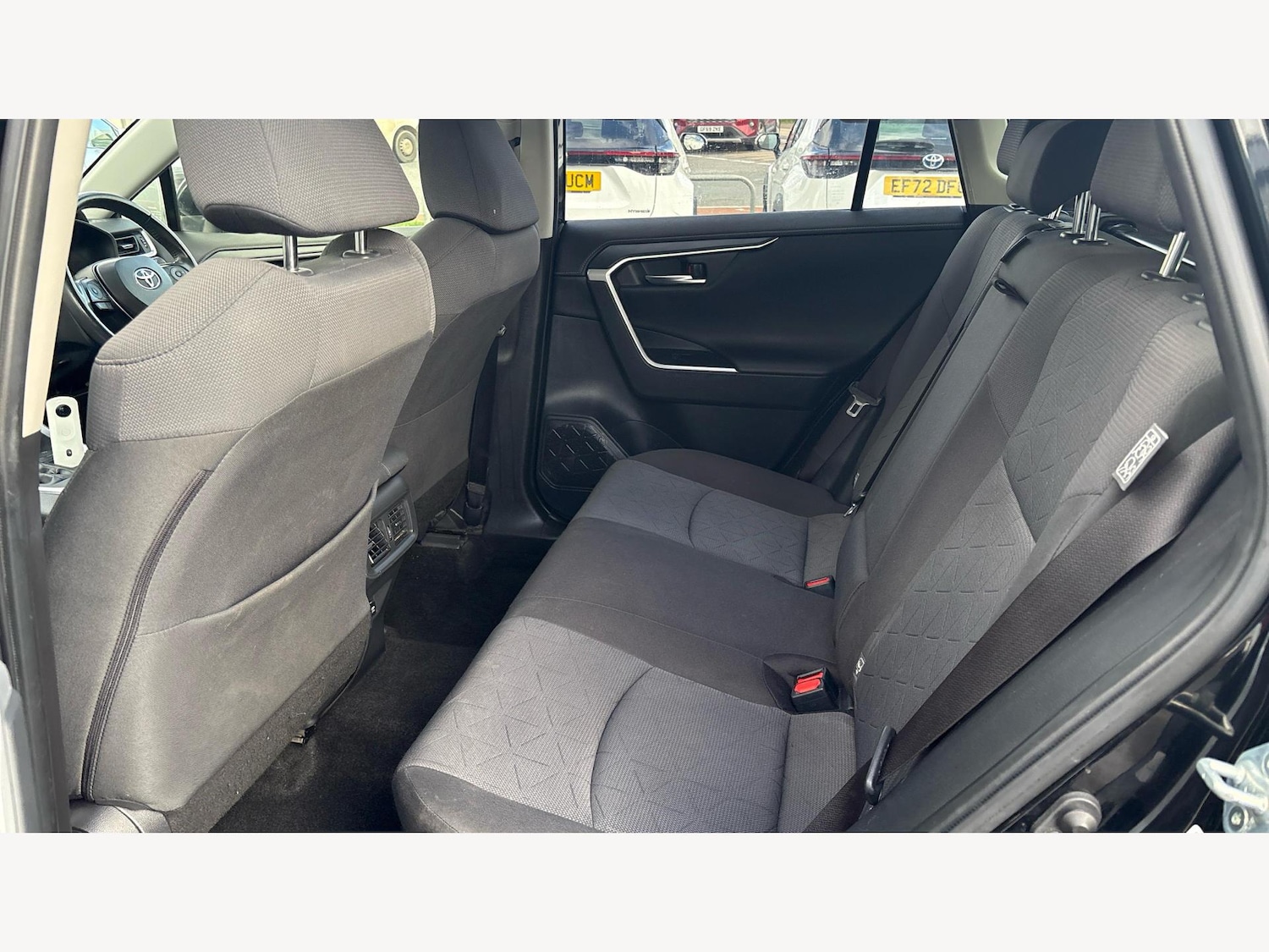 Used Toyota RAV4 2019 for sale - 76522454: Photo 15