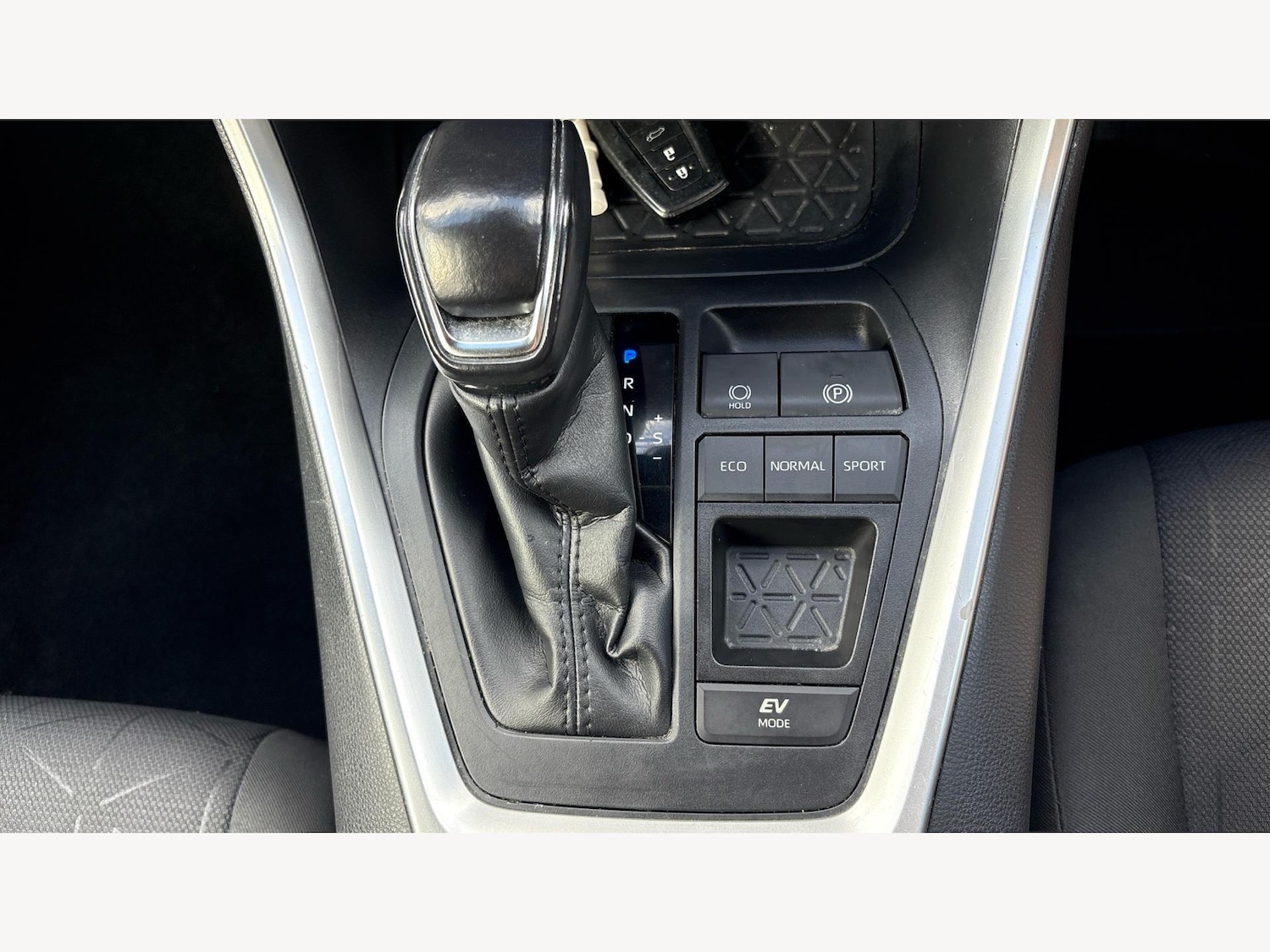 Used Toyota RAV4 2019 for sale - 76522454: Photo 30