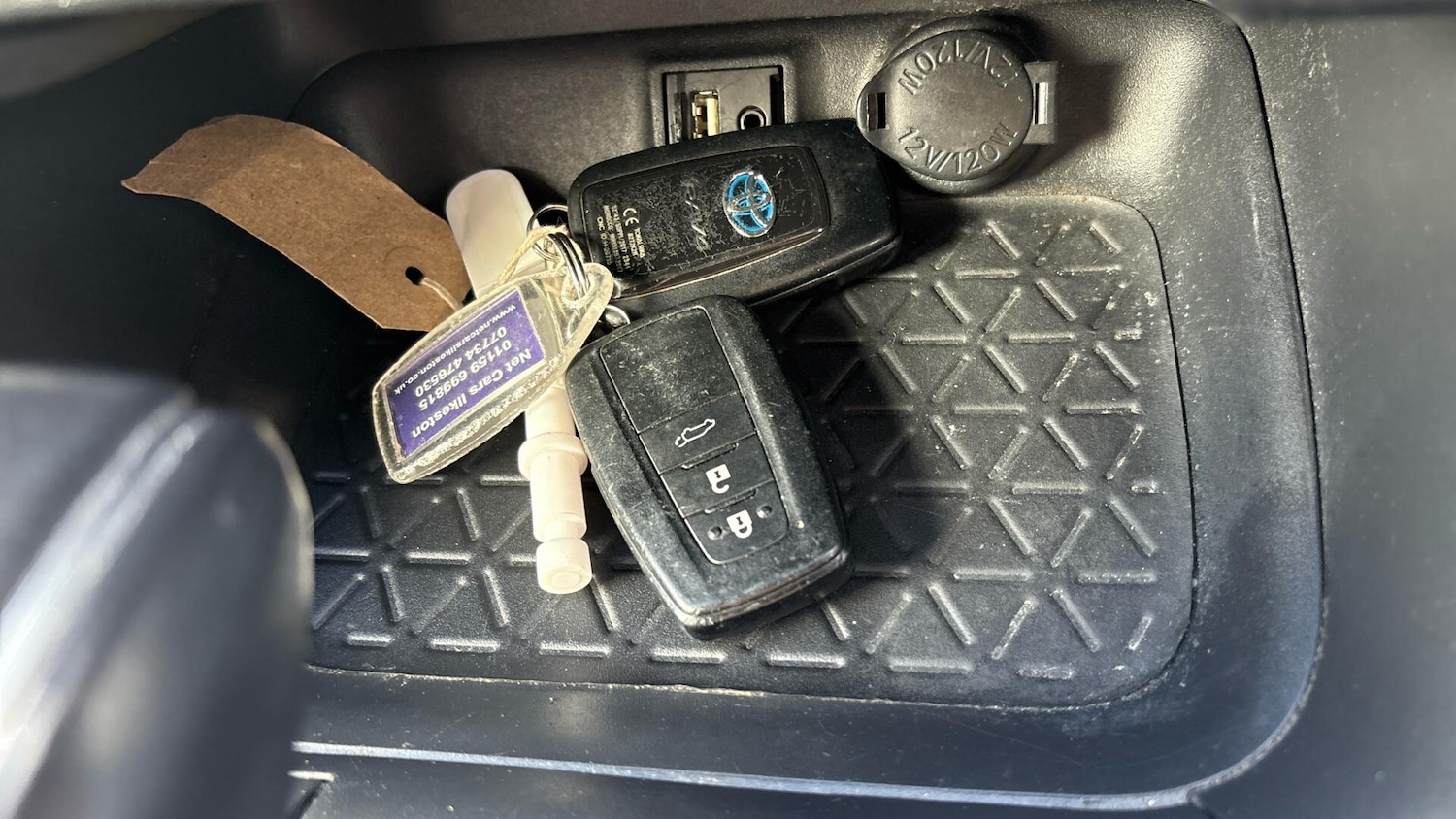 Used Toyota RAV4 2019 for sale - 76522454: Photo 37