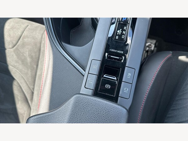 Used Toyota C-HR 2024 for sale - 75682032: Photo 37