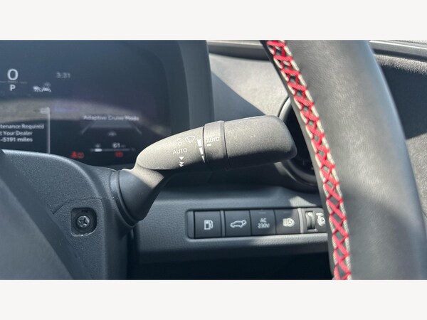Used Toyota C-HR 2024 for sale - 75682032: Photo 42