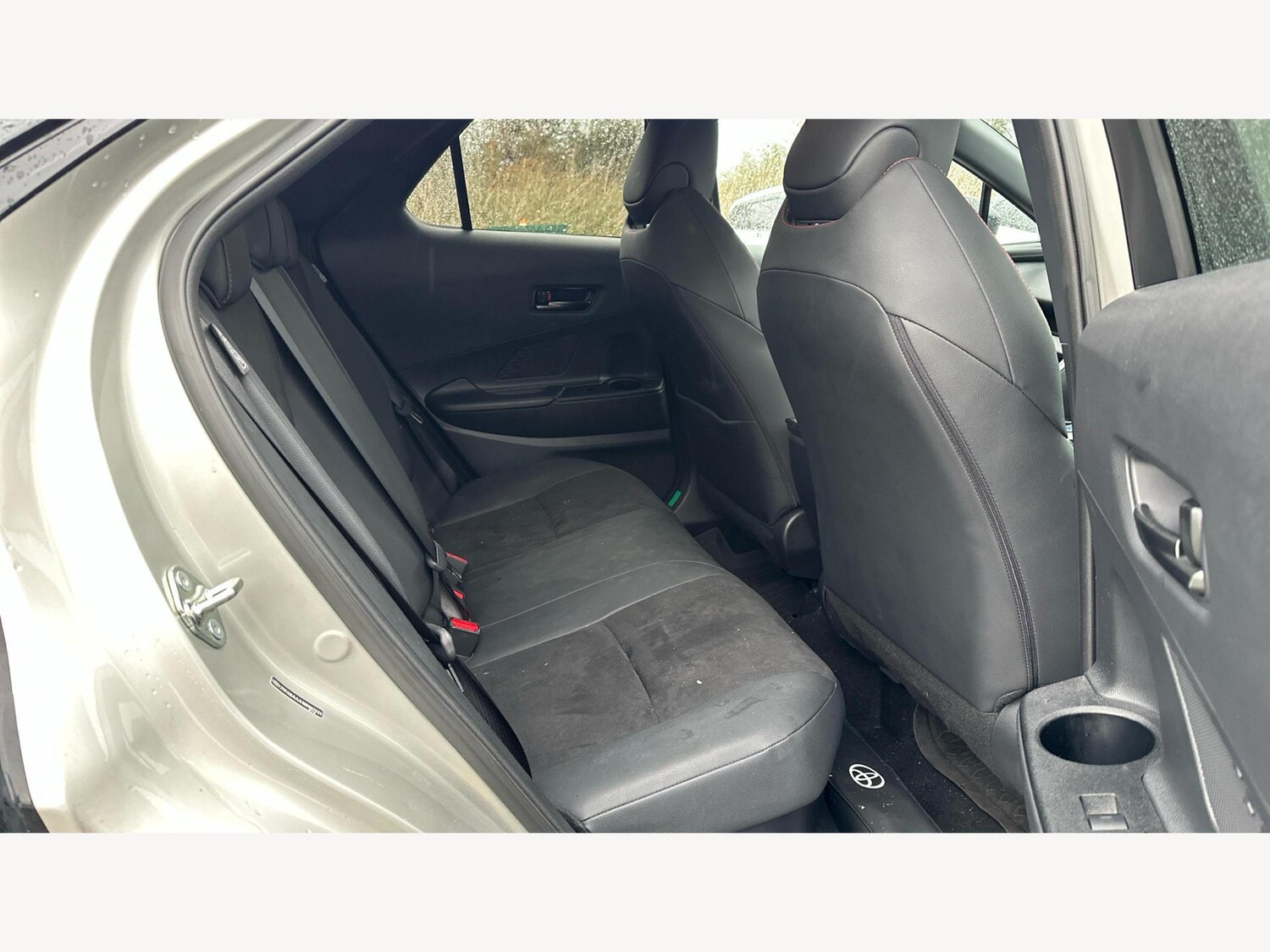 Used Toyota C-HR 2024 for sale - 77229248: Photo 14