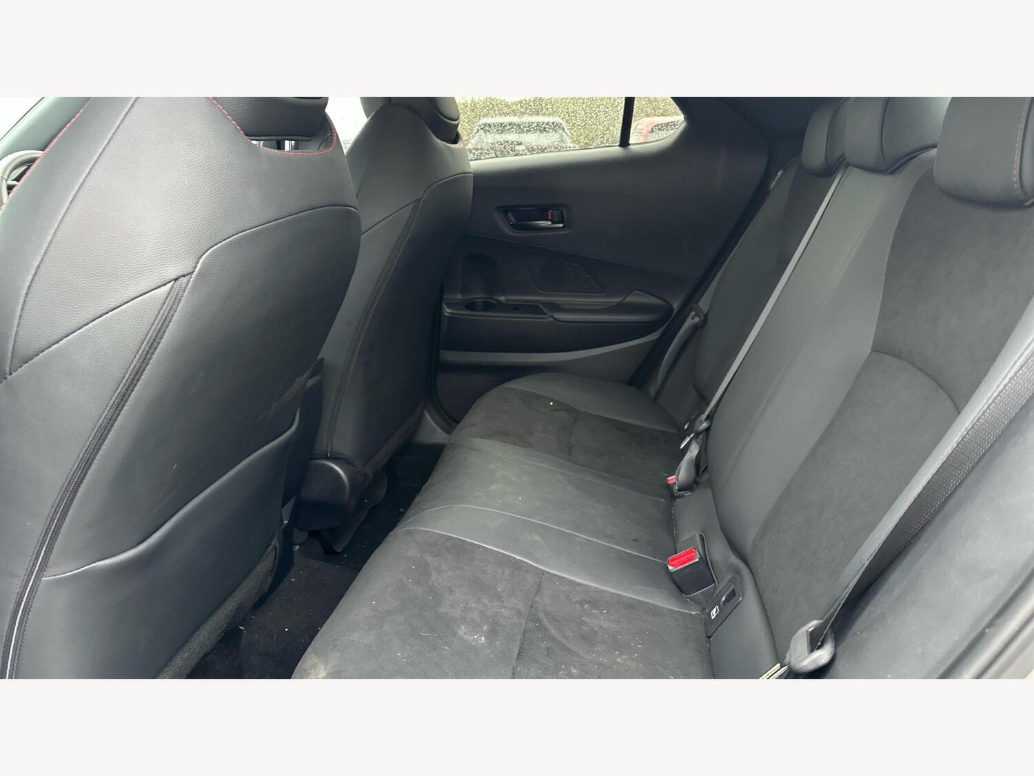 Used Toyota C-HR 2024 for sale - 77229248: Photo 15