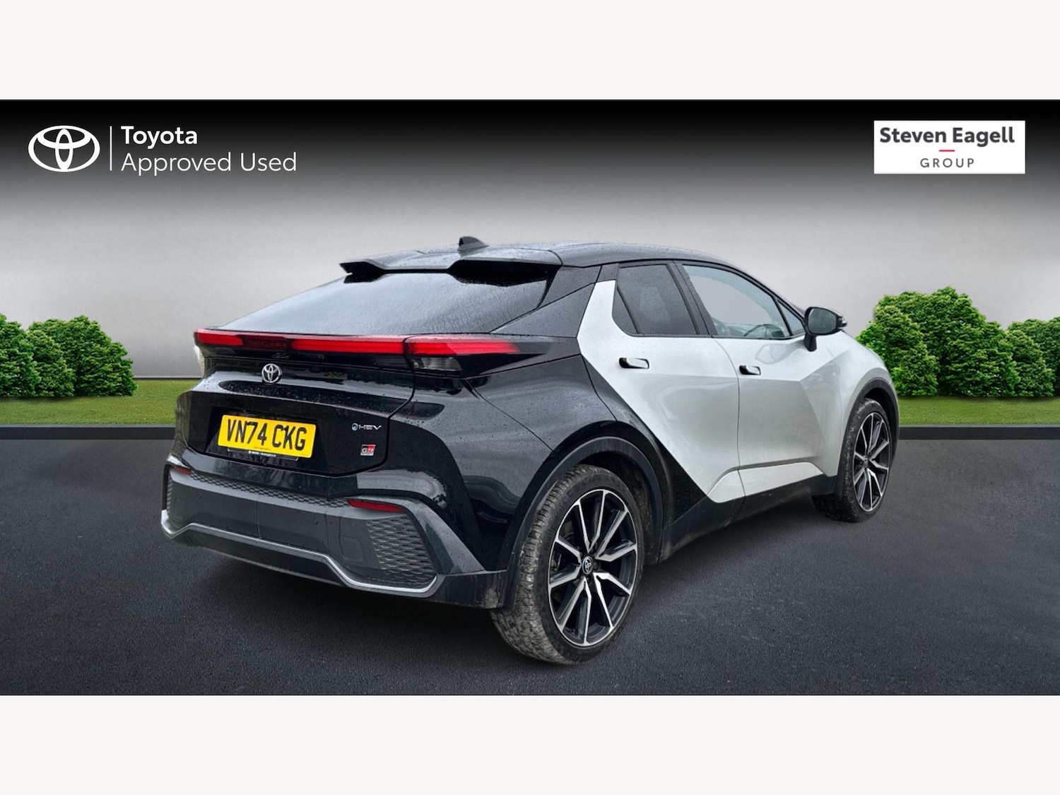 Used Toyota C-HR 2024 for sale - 77229248: Photo 2