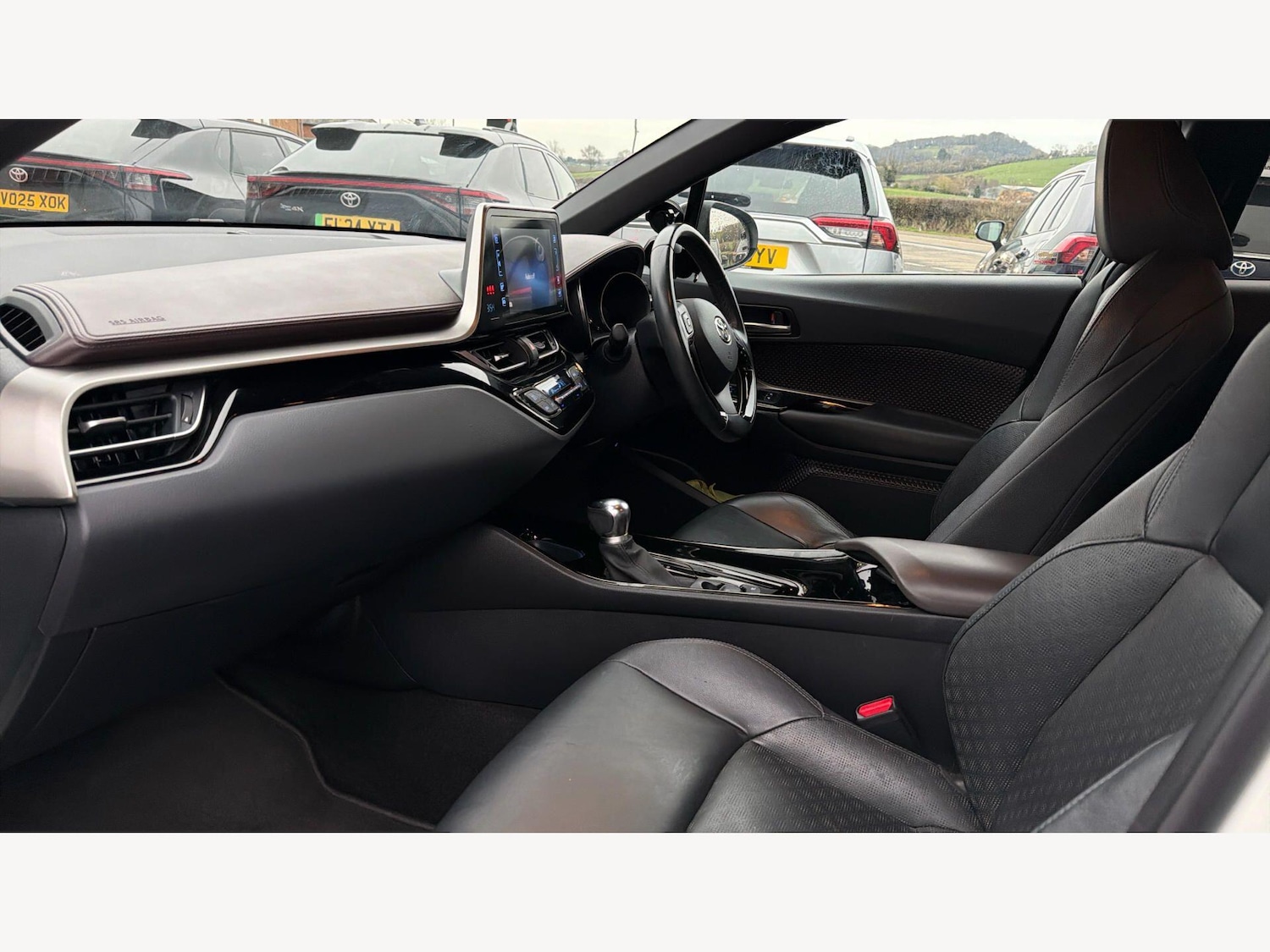 Used Toyota C-HR for sale - 77696573: Photo 12