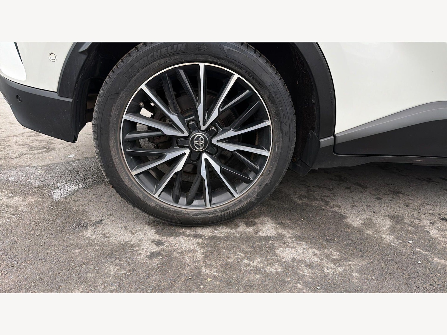 Used Toyota C-HR for sale - 77696573: Photo 29