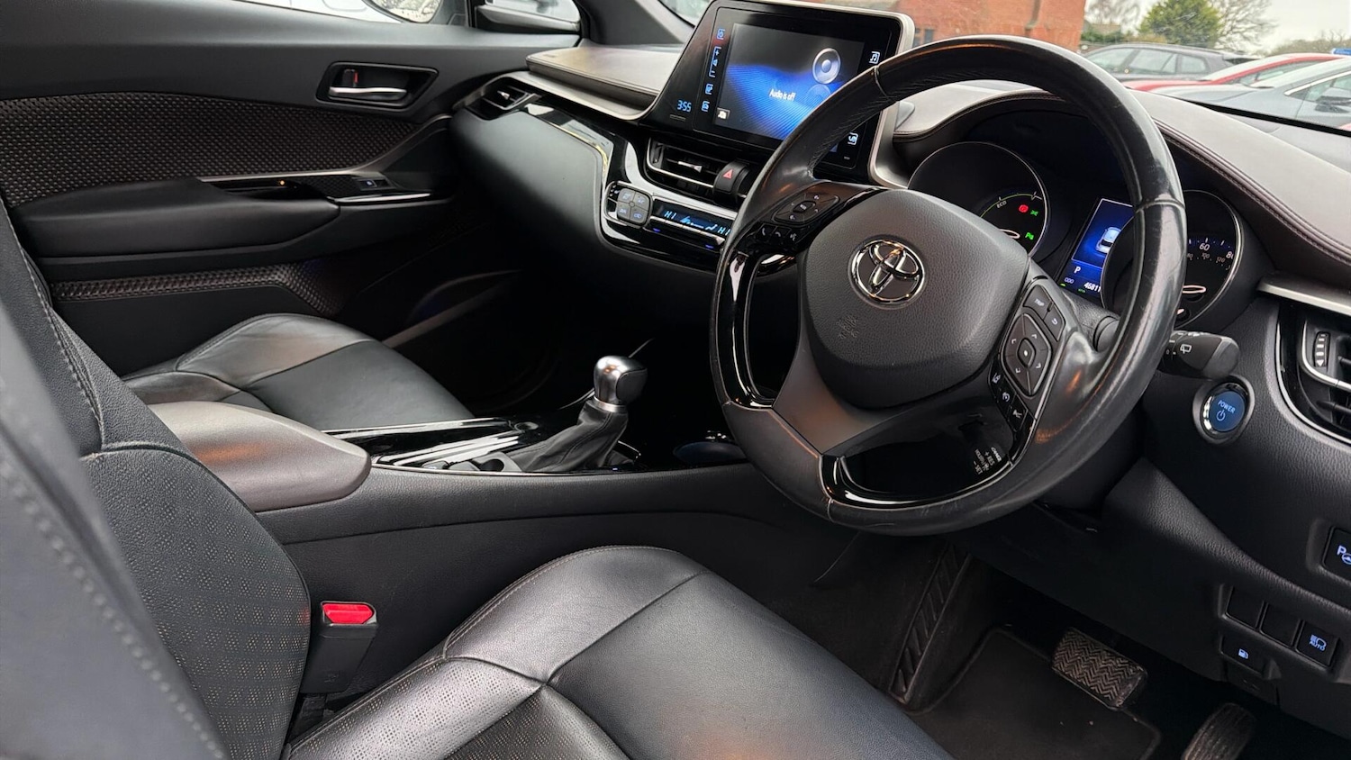 Used Toyota C-HR for sale - 77696573: Photo 35
