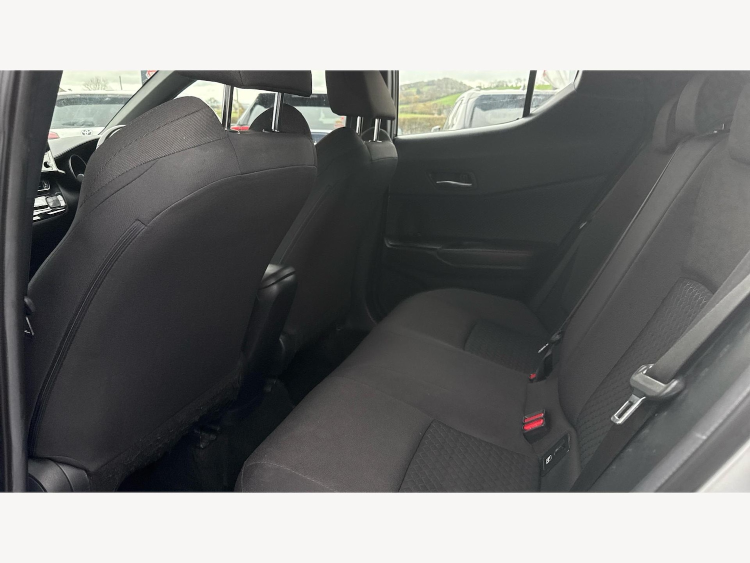 Used Toyota C-HR for sale - 77229889: Photo 15