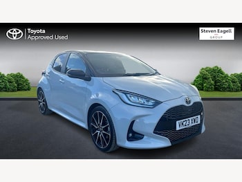 Used Toyota Yaris 2023 for sale - 78086196: Photo