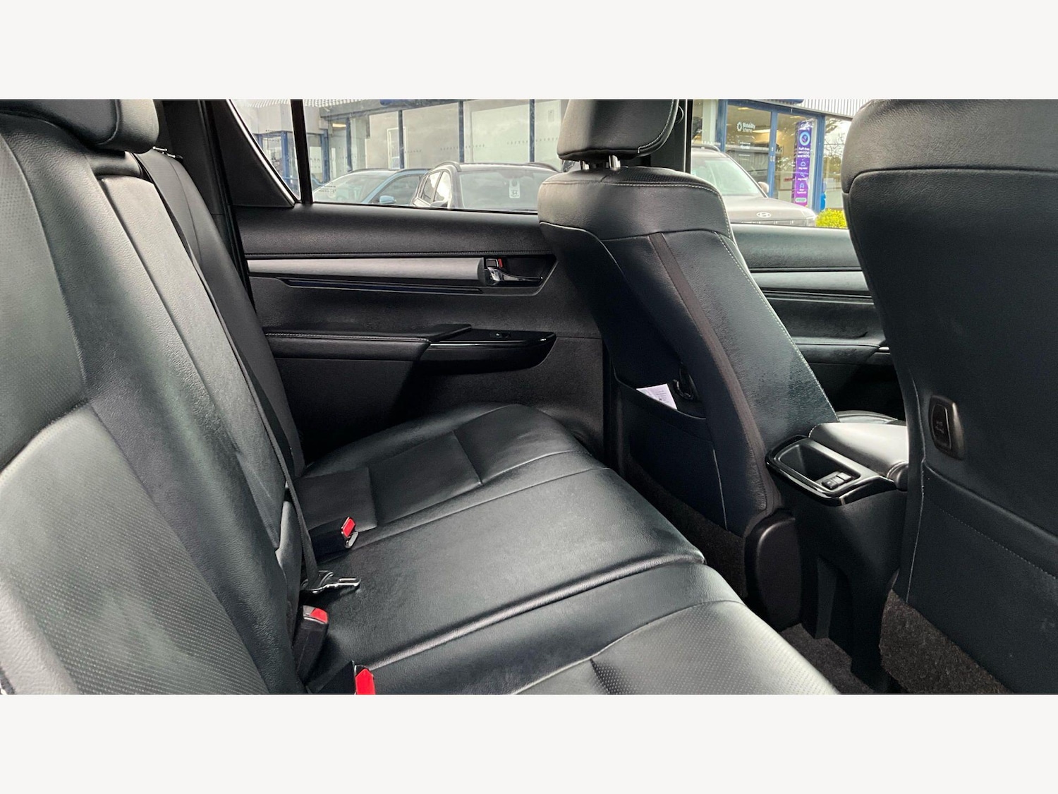 Used Toyota Hilux for sale - 78214760: Photo 10