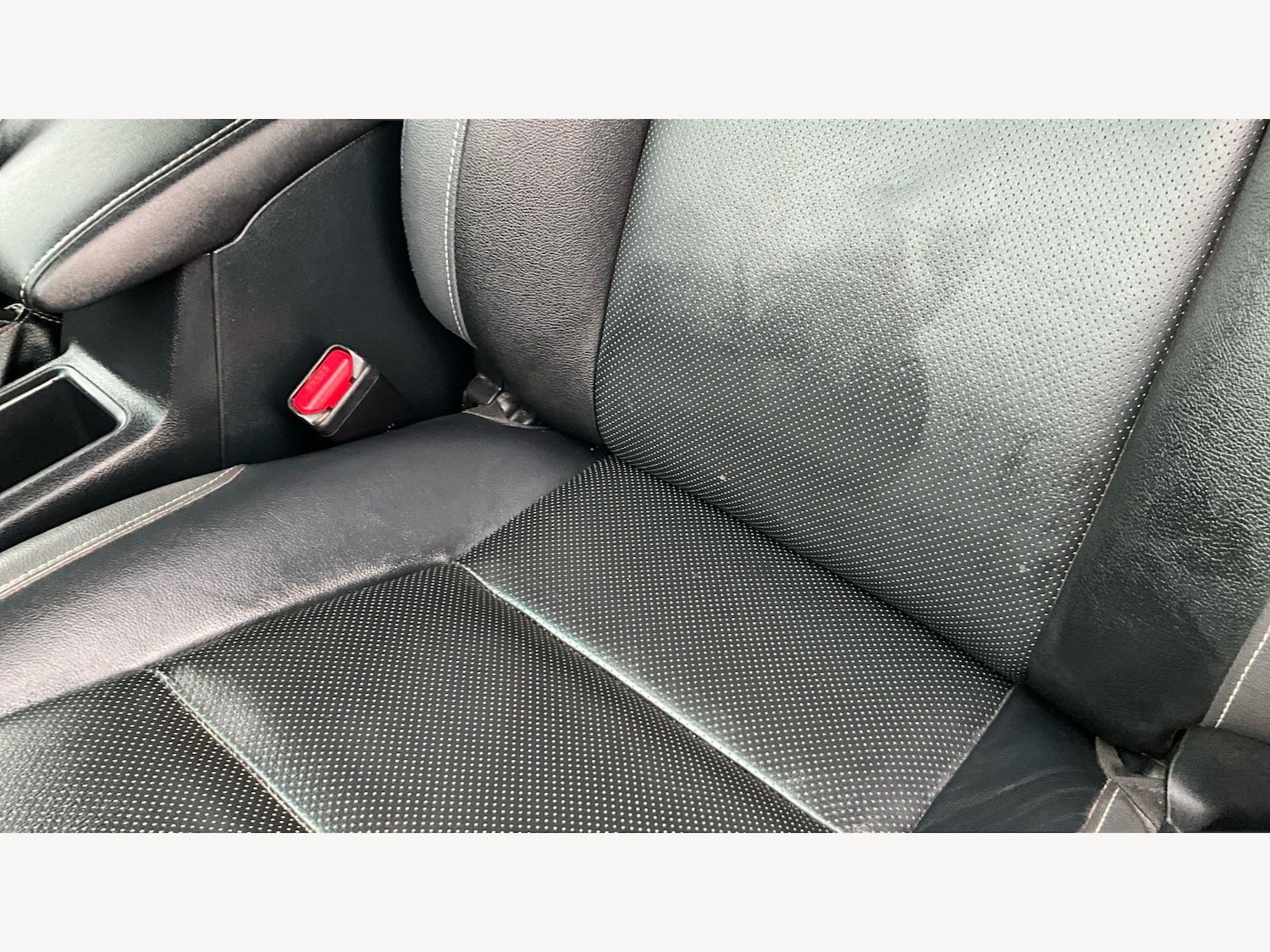 Used Toyota Hilux for sale - 78214760: Photo 16