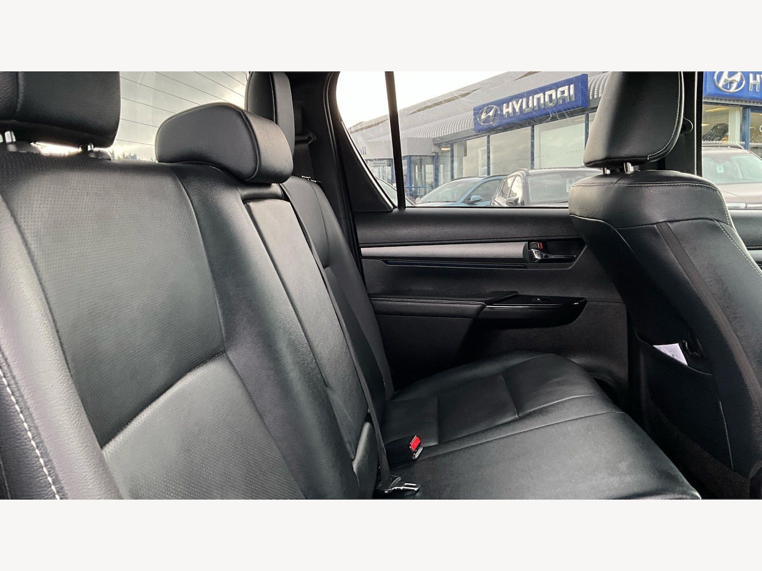 Used Toyota Hilux for sale - 78214760: Photo 17