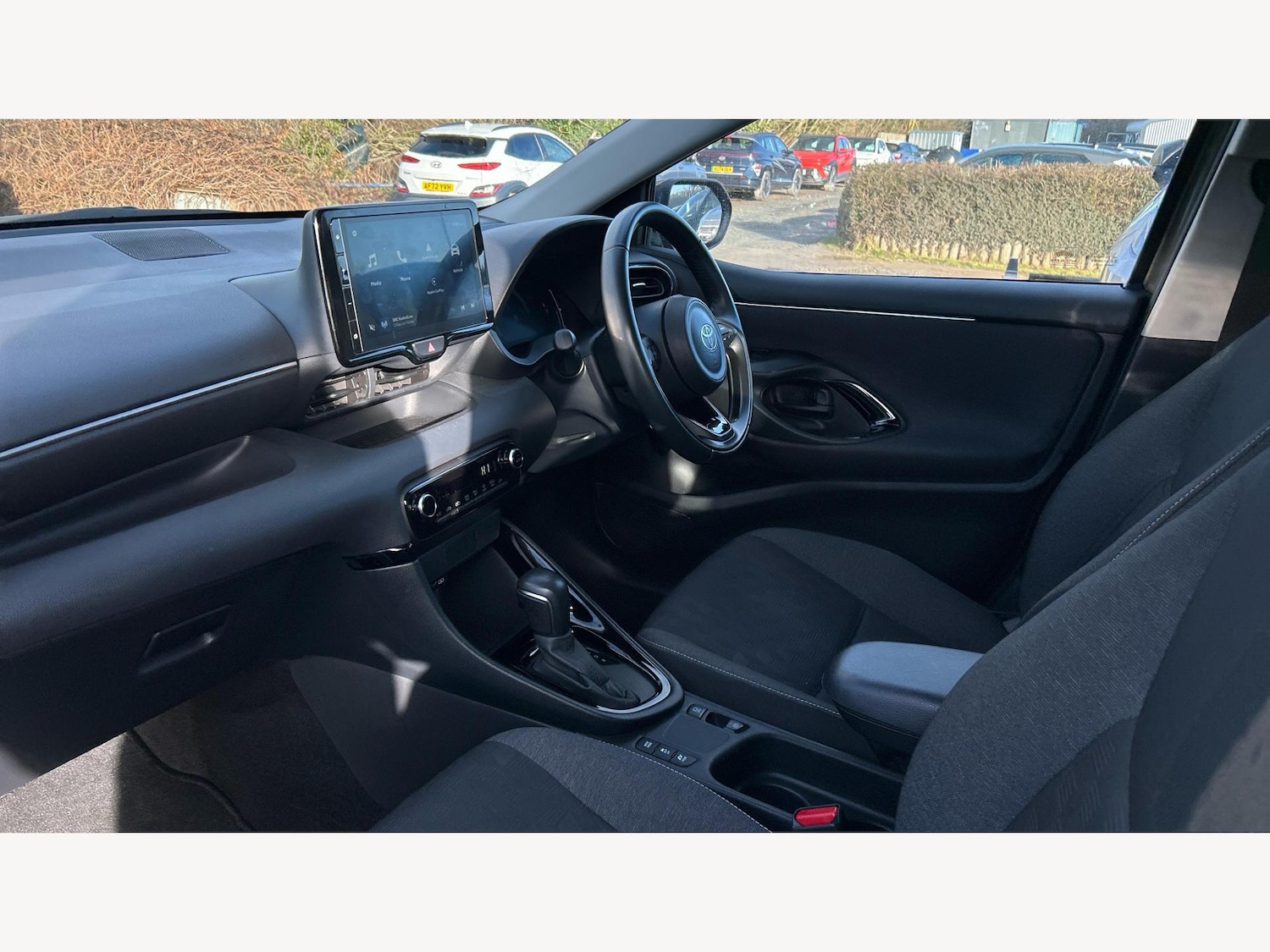 Used Toyota Yaris 2024 for sale - 77358297: Photo 12