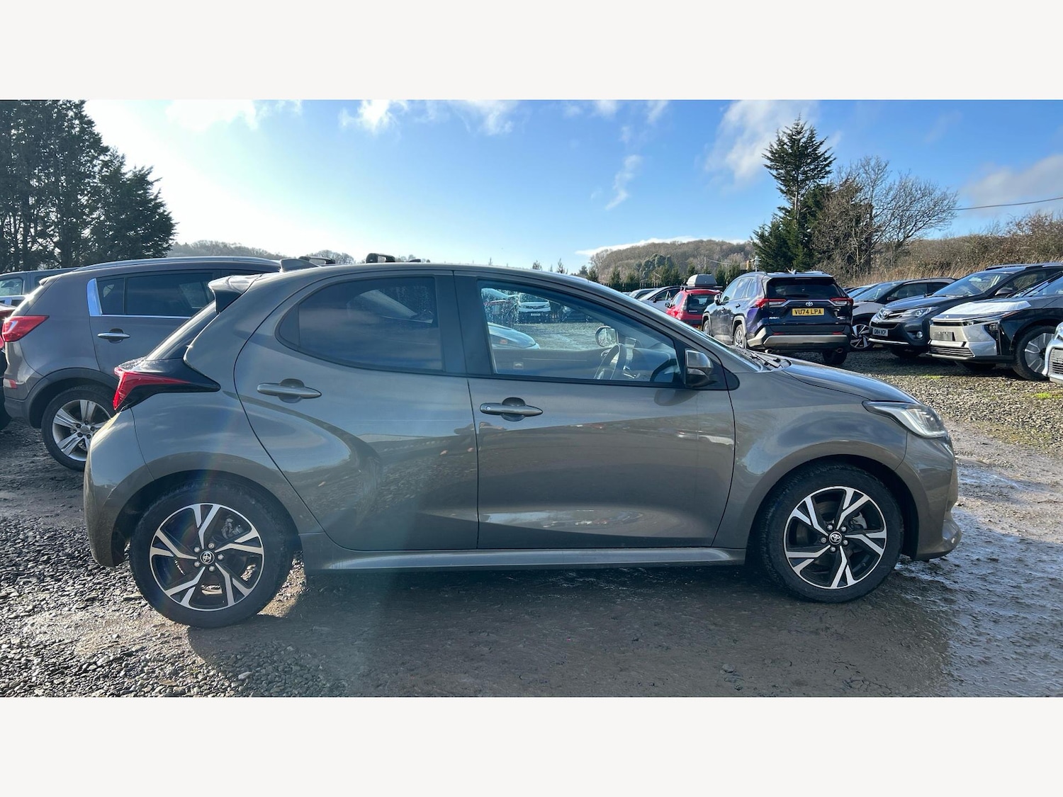 Used Toyota Yaris 2024 for sale - 77358297: Photo 18