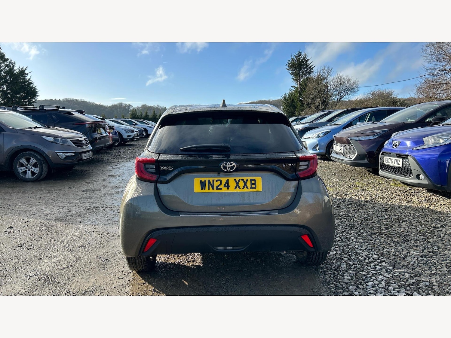 Used Toyota Yaris 2024 for sale - 77358297: Photo 21