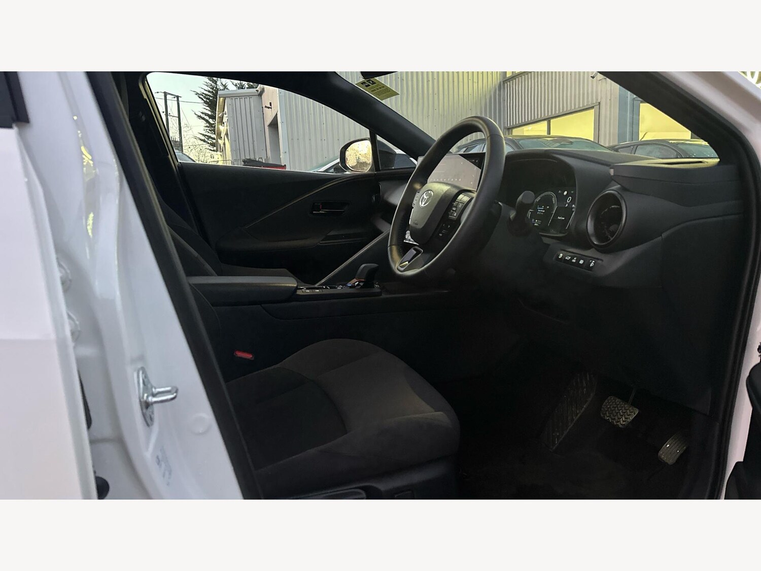 Used Toyota C-HR for sale - 77671153: Photo 13