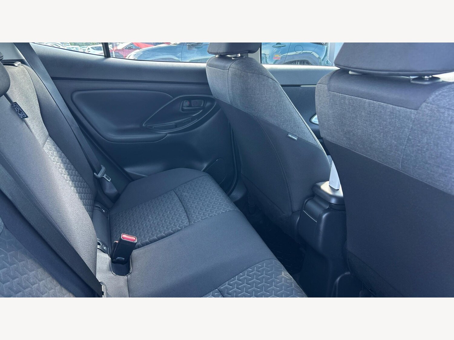 Used Toyota Yaris Cross for sale - 76440353: Photo 15