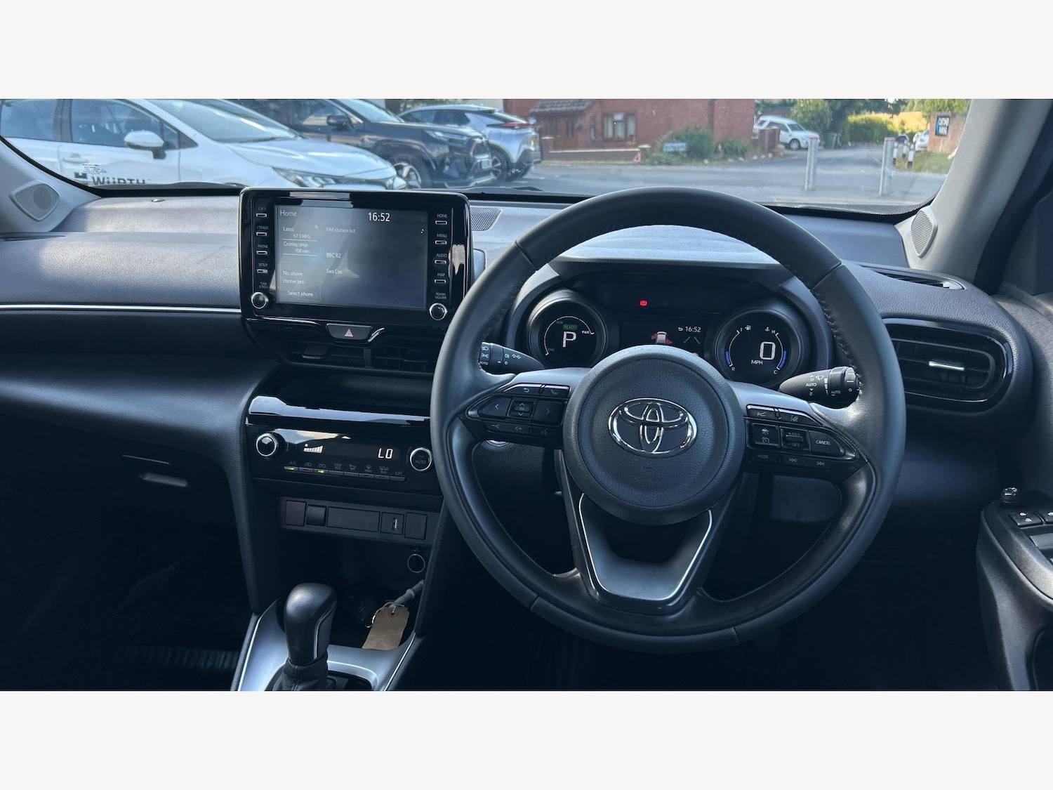 Used Toyota Yaris Cross for sale - 76440353: Photo 8