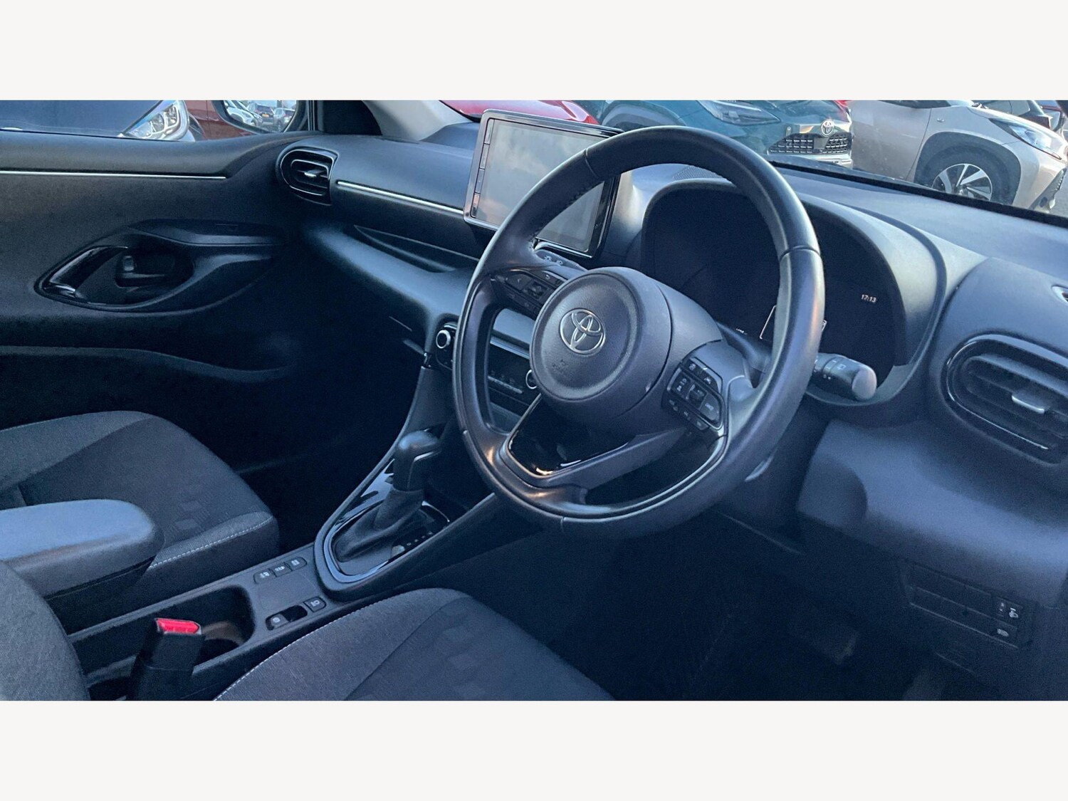 Used Toyota Yaris 2024 for sale - 77575056: Photo 13