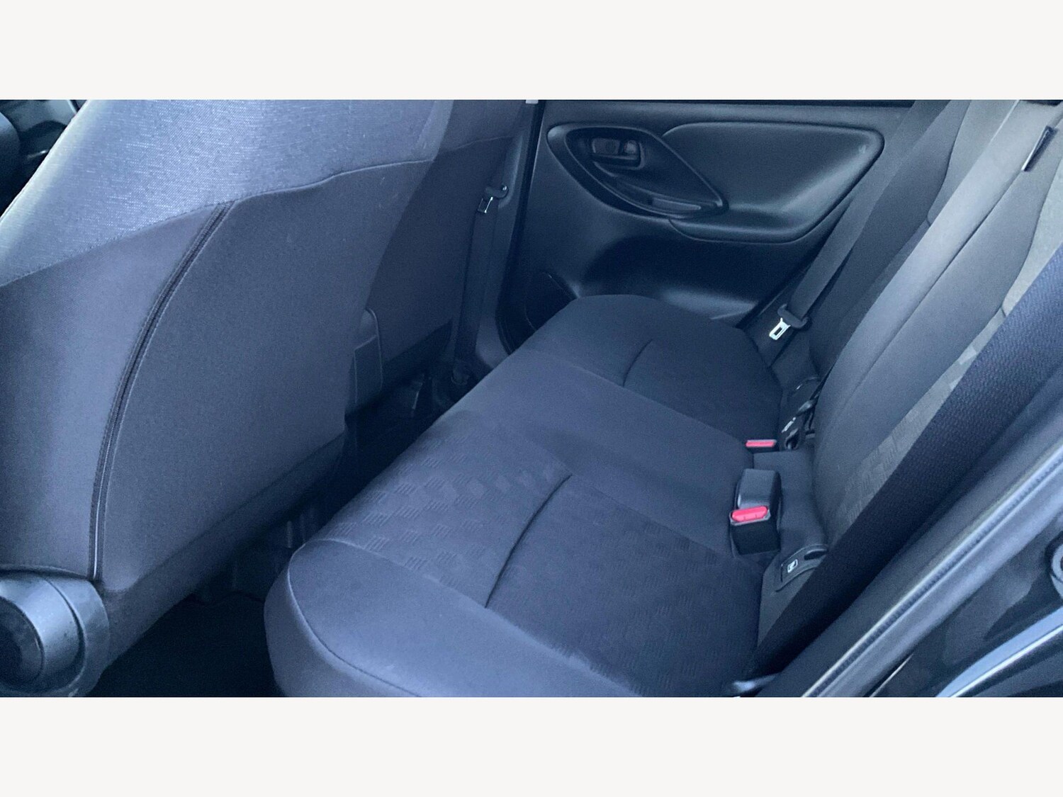 Used Toyota Yaris 2024 for sale - 77575056: Photo 15