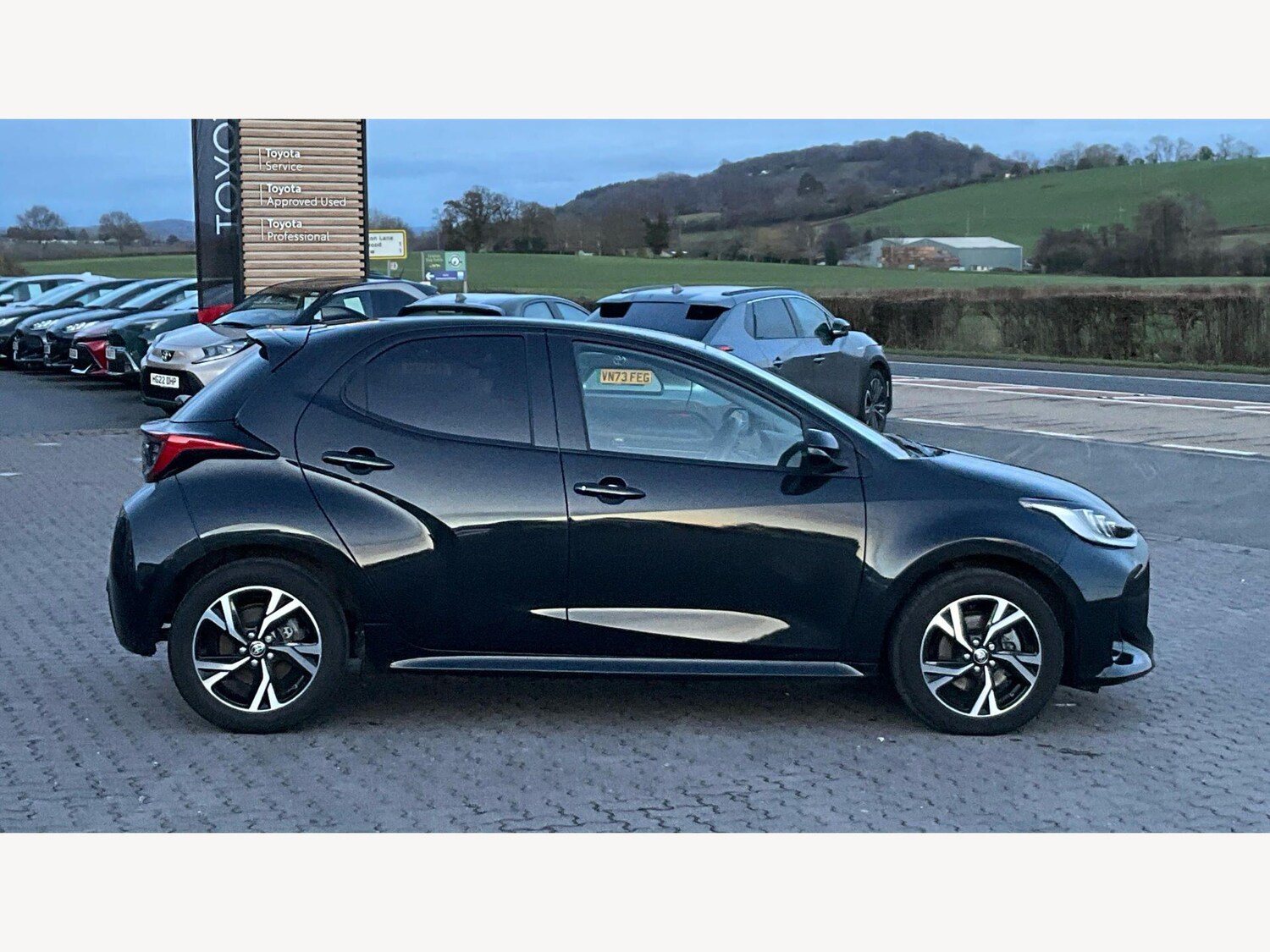 Used Toyota Yaris 2024 for sale - 77575056: Photo 18