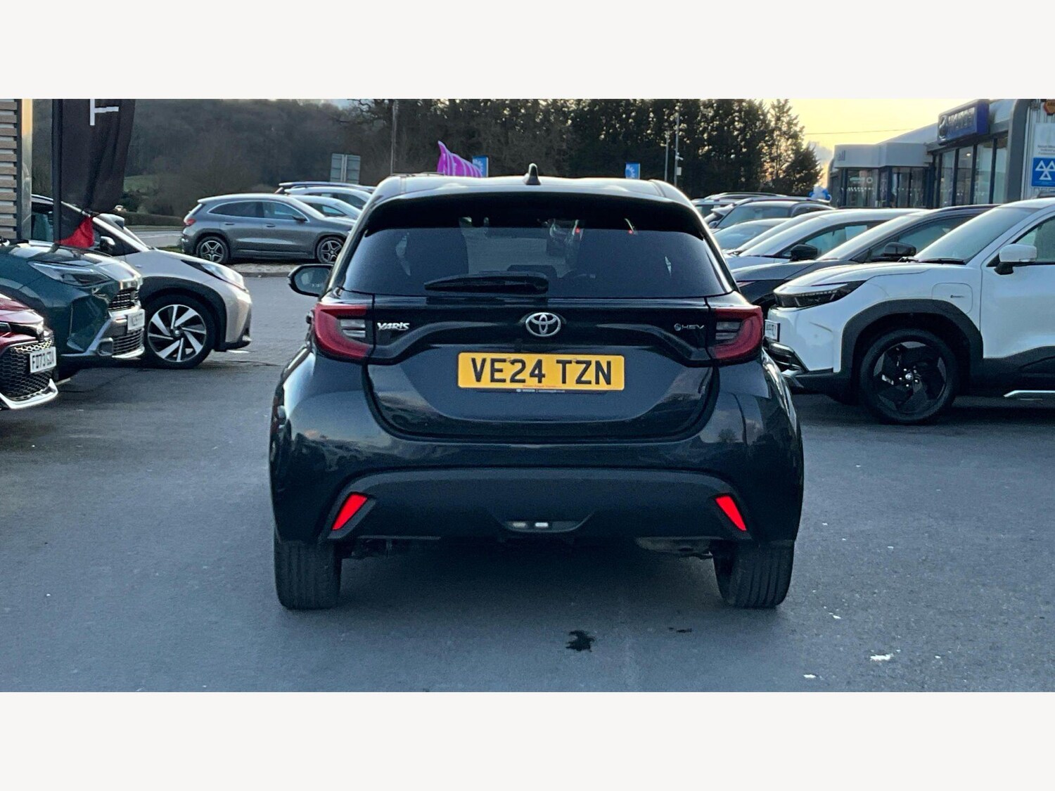 Used Toyota Yaris 2024 for sale - 77575056: Photo 21