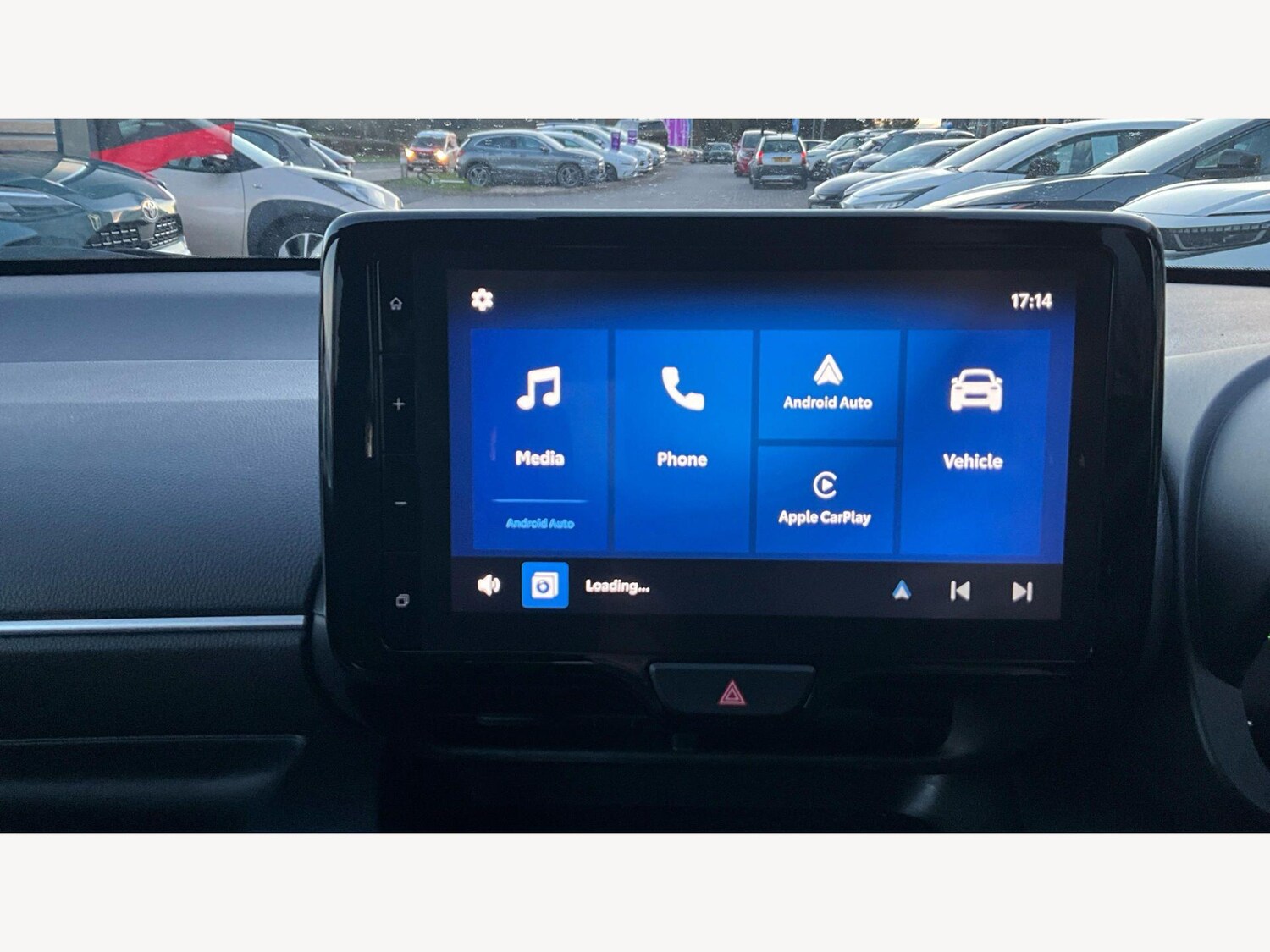 Used Toyota Yaris 2024 for sale - 77575056: Photo 38