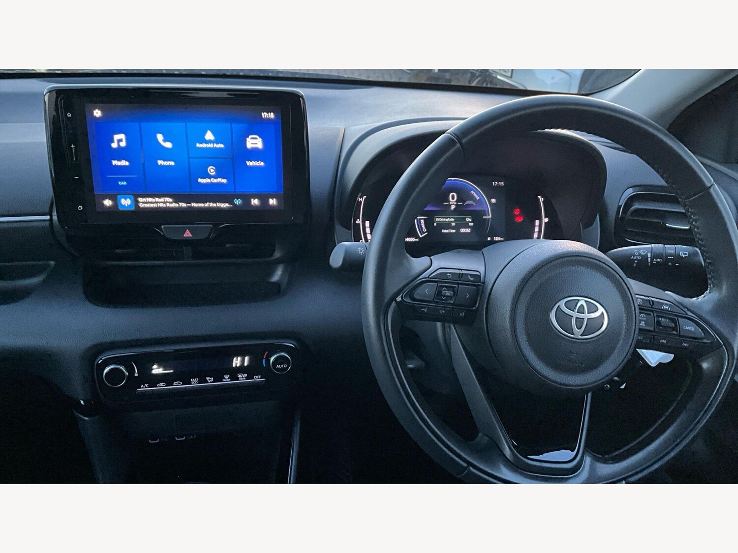 Used Toyota Yaris 2024 for sale - 77575056: Photo 8