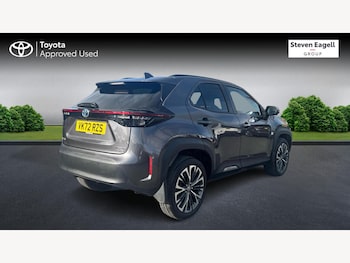 Used Toyota Yaris Cross 2022 for sale - 76295627: Photo 2
