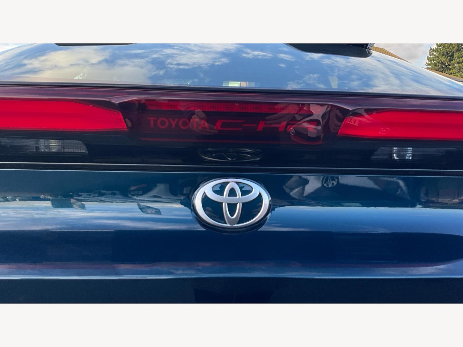 Used Toyota C-HR 2024 for sale - 75732444: Photo 28