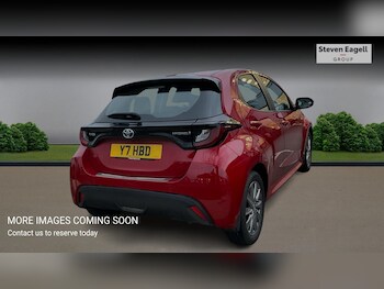 Used Toyota Yaris 2023 for sale - 77359260: Photo