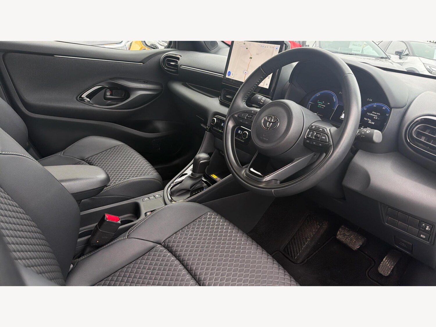 Used Toyota Yaris 2024 for sale - 77793730: Photo 13