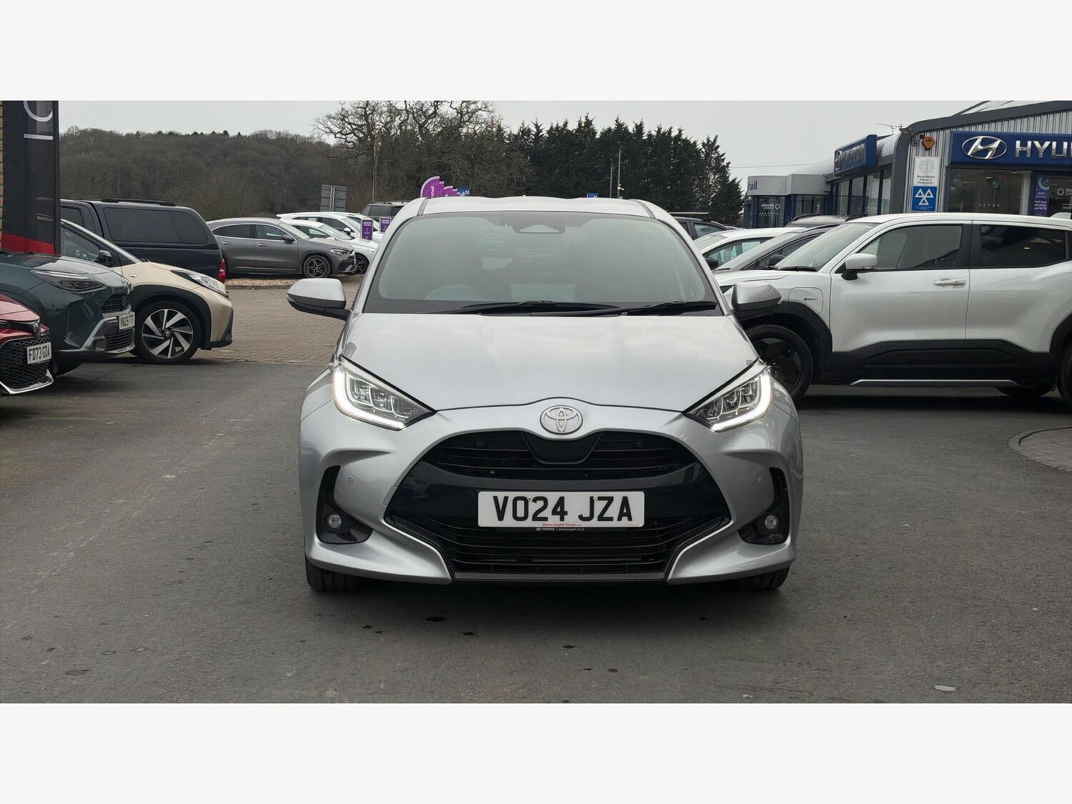 Used Toyota Yaris 2024 for sale - 77793730: Photo 17