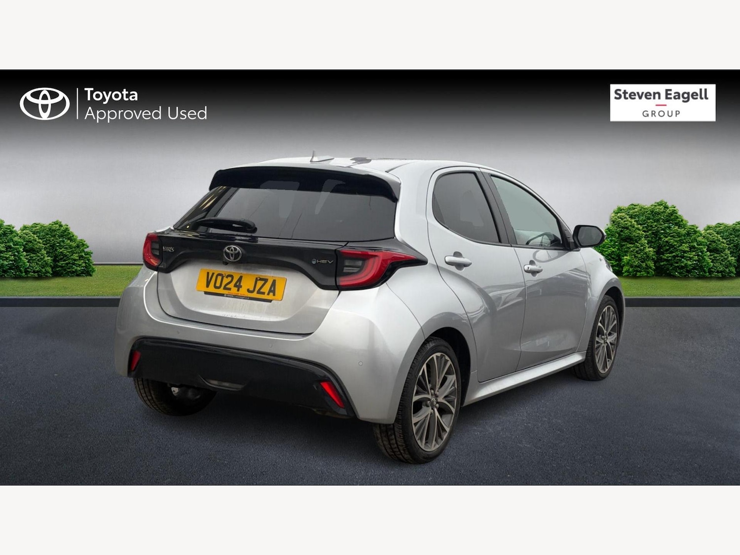 Used Toyota Yaris 2024 for sale - 77793730: Photo 2