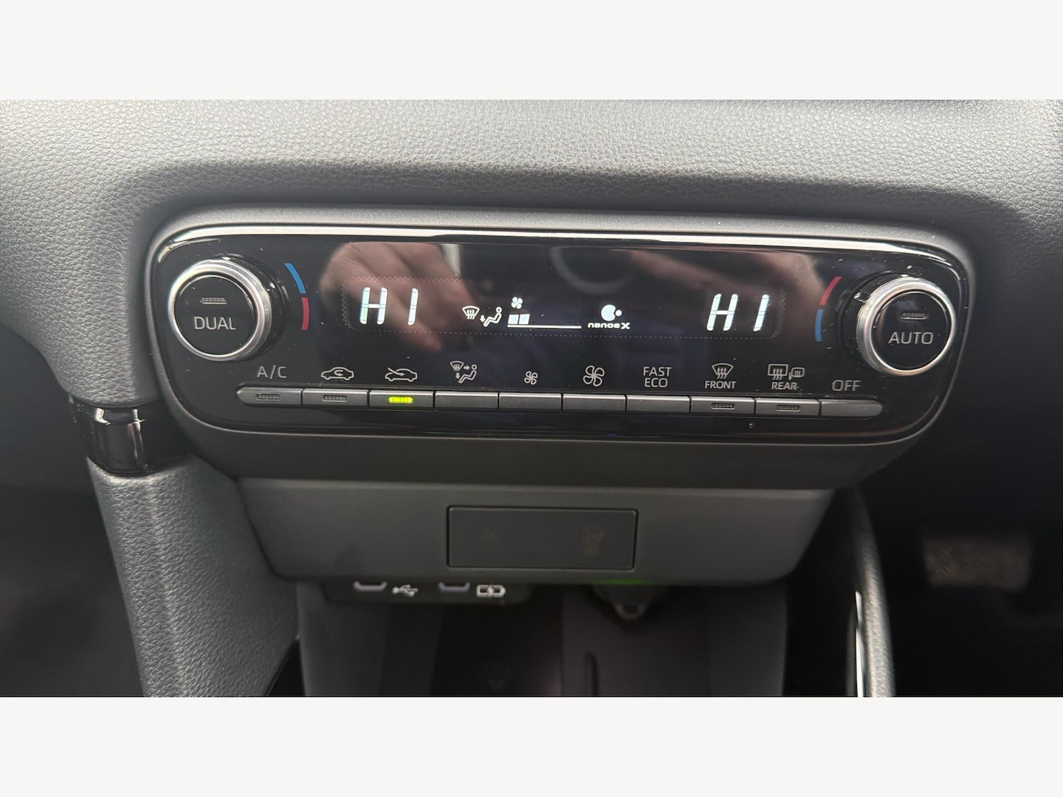 Used Toyota Yaris 2024 for sale - 77793730: Photo 23