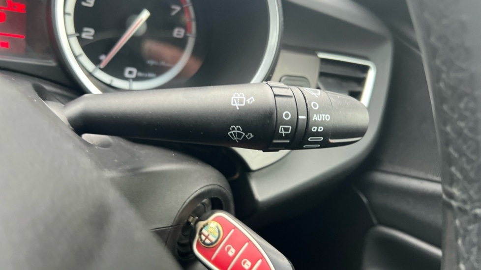 Used Alfa Romeo Giulietta 2016 for sale - 76563626: Photo 24