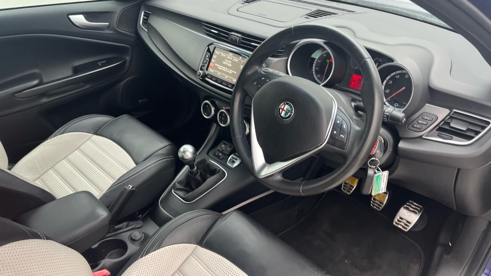 Used Alfa Romeo Giulietta 2016 for sale - 76563626: Photo 9