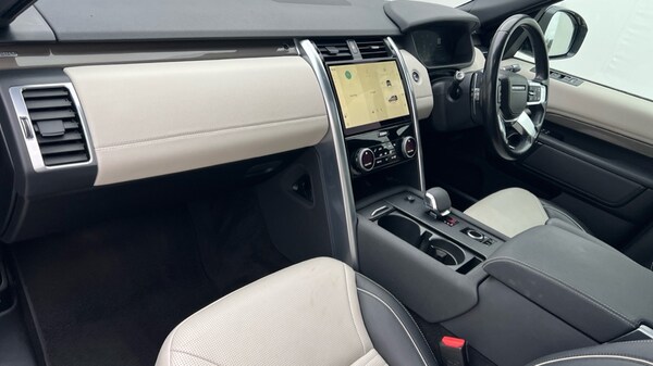 Used Land Rover Discovery 2021 for sale - 76208833: Photo 10
