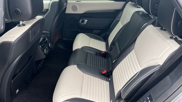 Used Land Rover Discovery 2021 for sale - 76208833: Photo 14