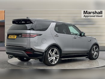 Used Land Rover Discovery 2021 for sale - 76208833: Photo