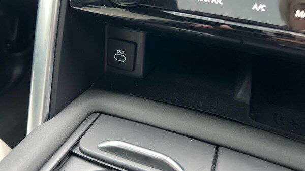 Used Land Rover Discovery 2021 for sale - 76208833: Photo 54