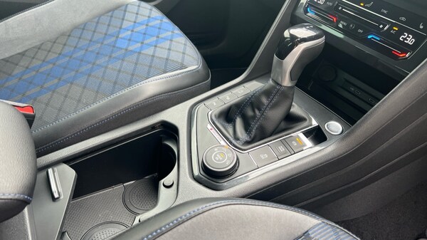 Used Volkswagen Tiguan 2021 for sale - 76140139: Photo 28