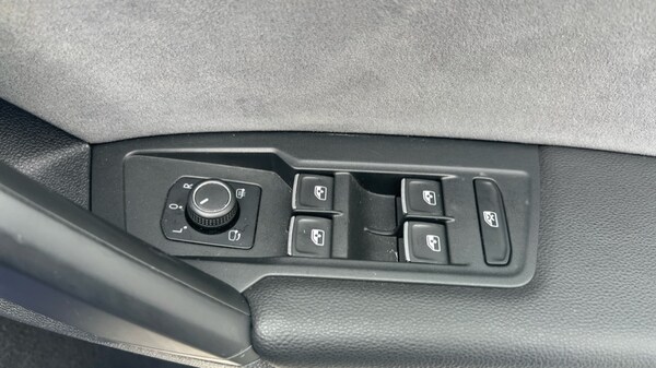 Used Volkswagen Tiguan 2021 for sale - 76140139: Photo 43