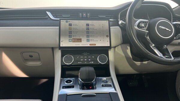 Used Jaguar F-Pace 2021 for sale - 76208894: Photo 12