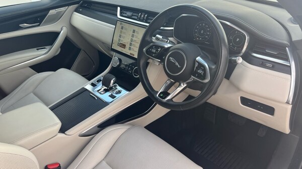 Used Jaguar F-Pace 2021 for sale - 76208894: Photo 9