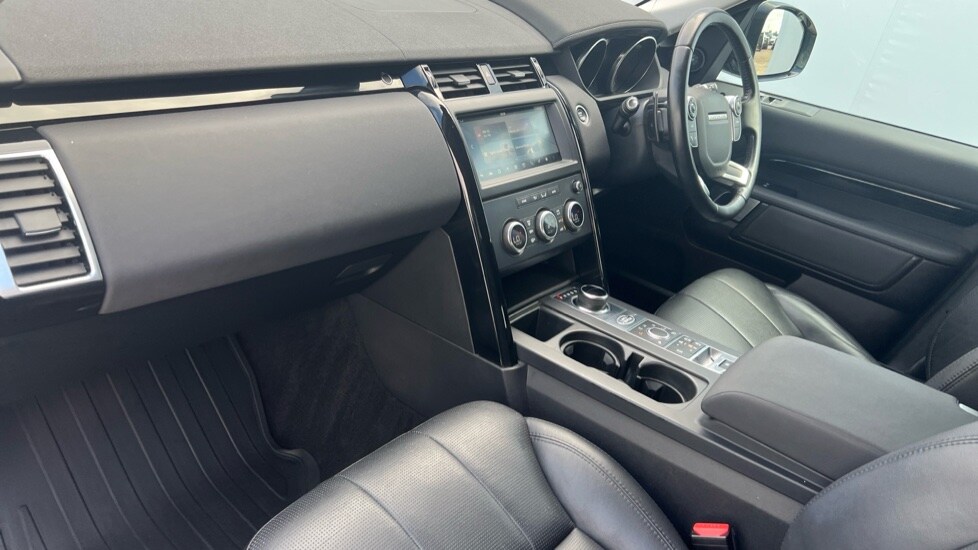 Used Land Rover Discovery 2018 for sale - 76458918: Photo 10