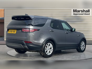 Used Land Rover Discovery 2018 for sale - 76458918: Photo