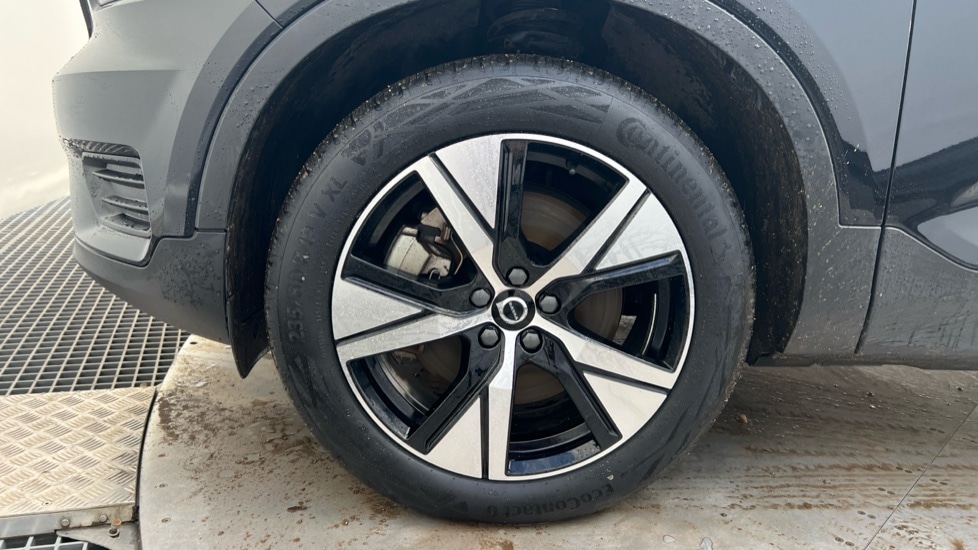 Used Volvo XC40 2021 for sale - 76954373: Photo 17