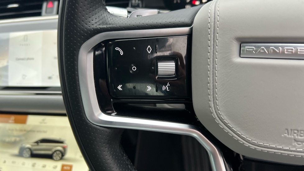 Used Land Rover Range Rover Evoque 2021 for sale - 76208857: Photo 23