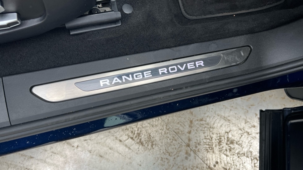 Used Land Rover Range Rover Evoque 2021 for sale - 76208857: Photo 42